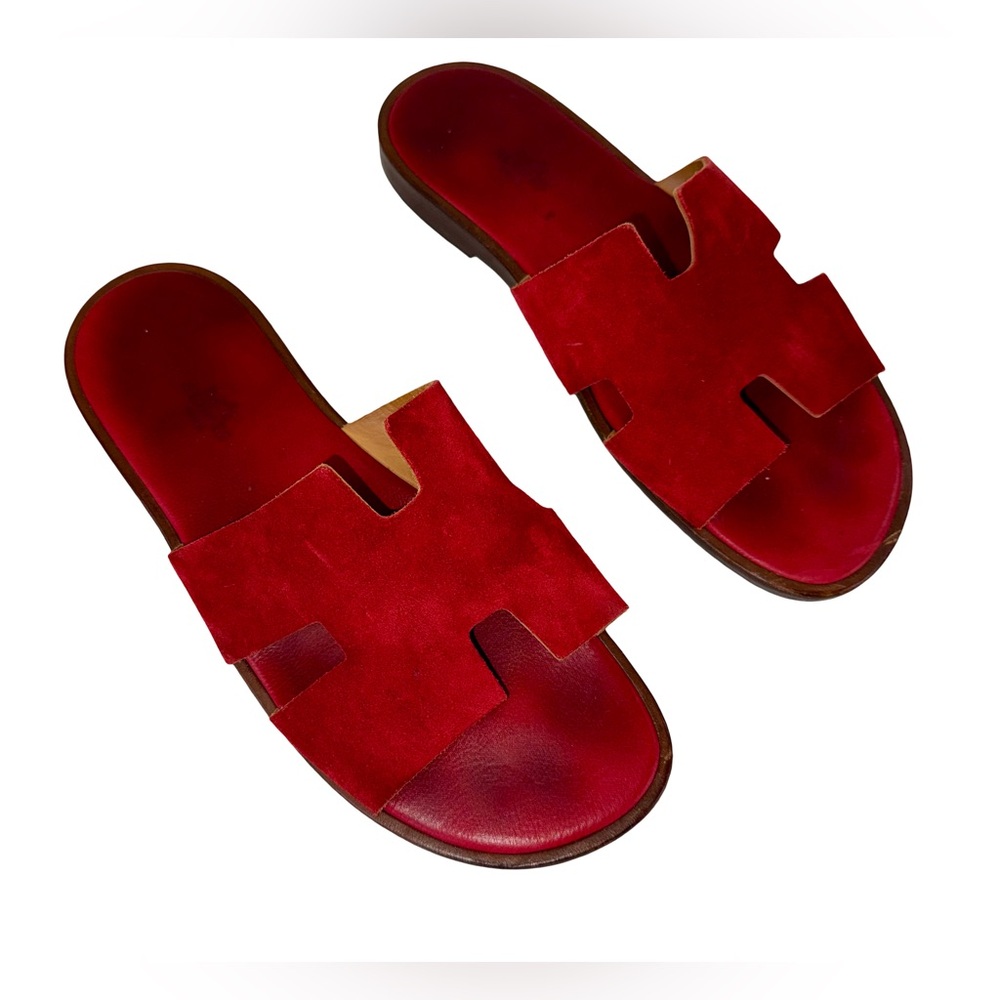 HERMES IZMIR SANDALS IN BURGUNDY SUEDE